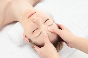Leer de Chinese hoofdmassage bij Wellness Academie