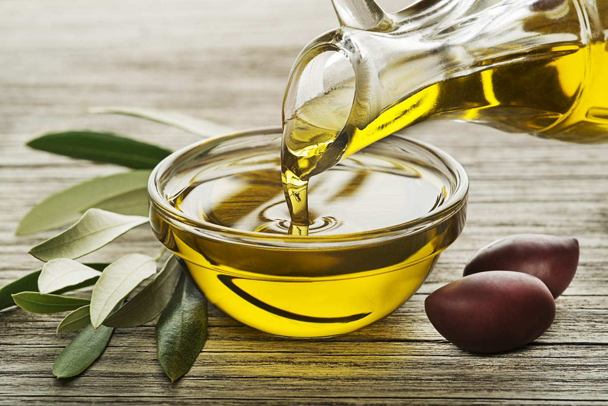 Is je huid verzorgen met olijfolie een goed idee?