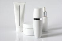 Check de houdbaarheid van cosmetica