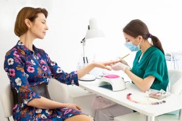Veiligheid in je nagelsalon is topprioriteit voor de gezondheid van je klant en jezelf.